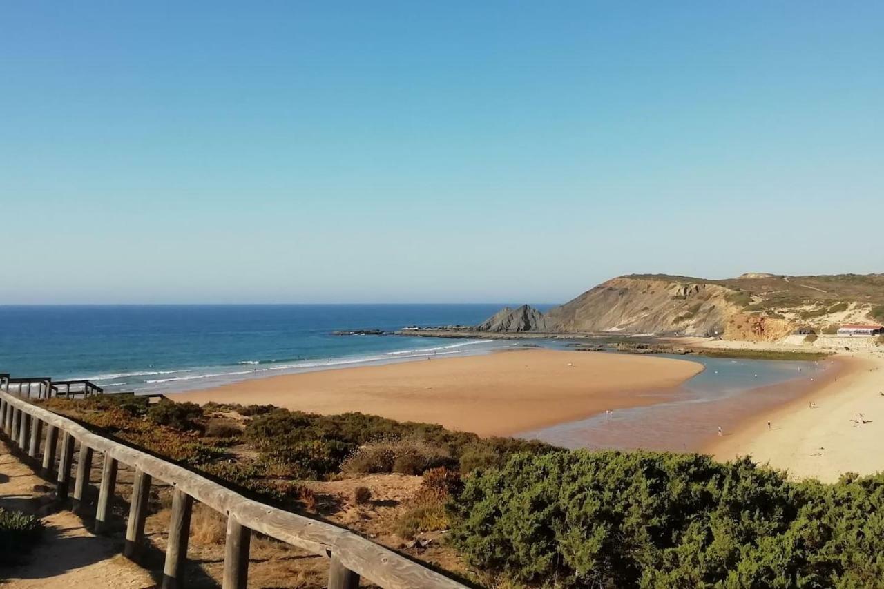 Villa Andorinha With Private Pool In A Quiet Area Aljezur Exterior photo